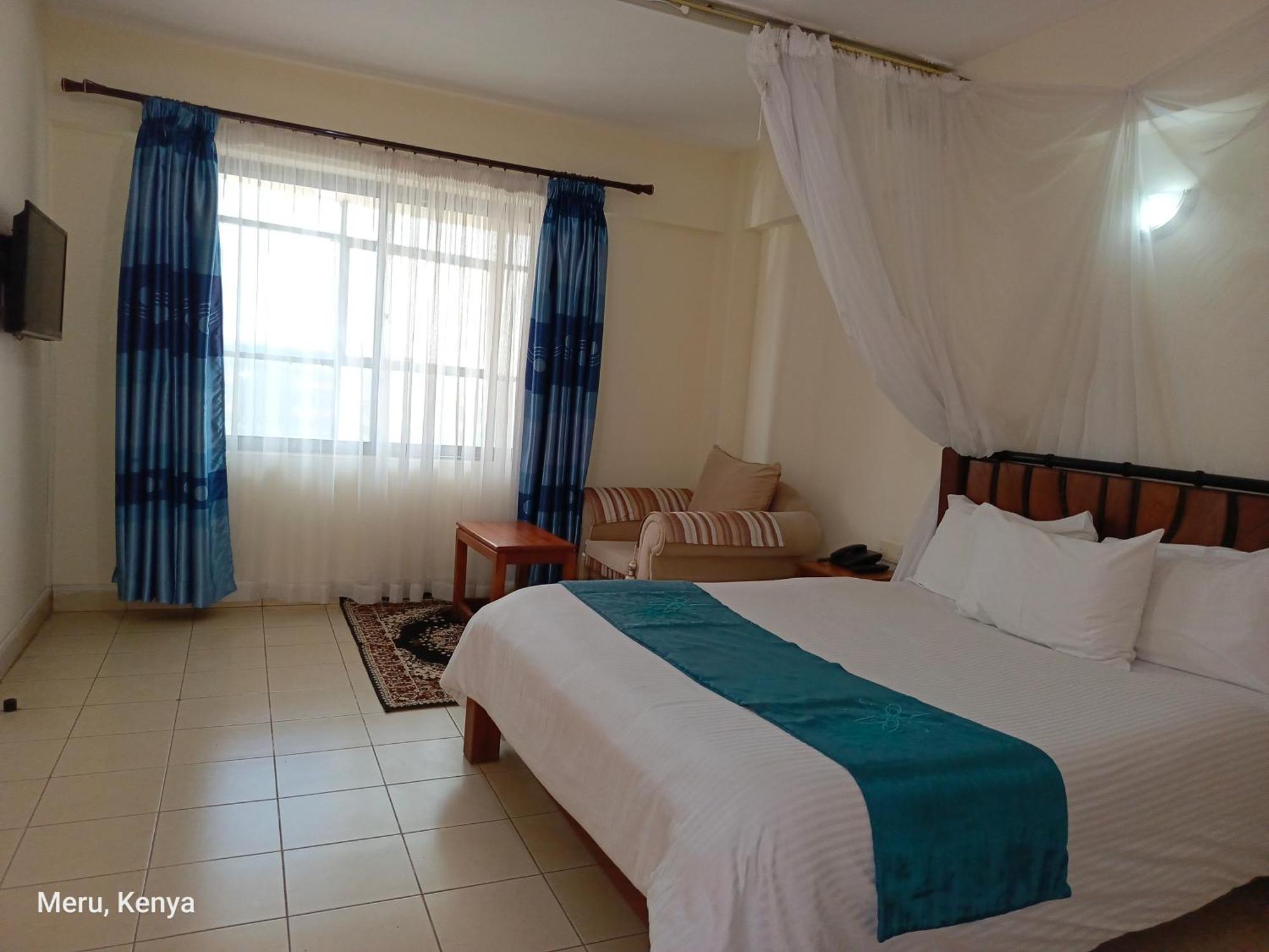 Meru Paramount Exterior photo