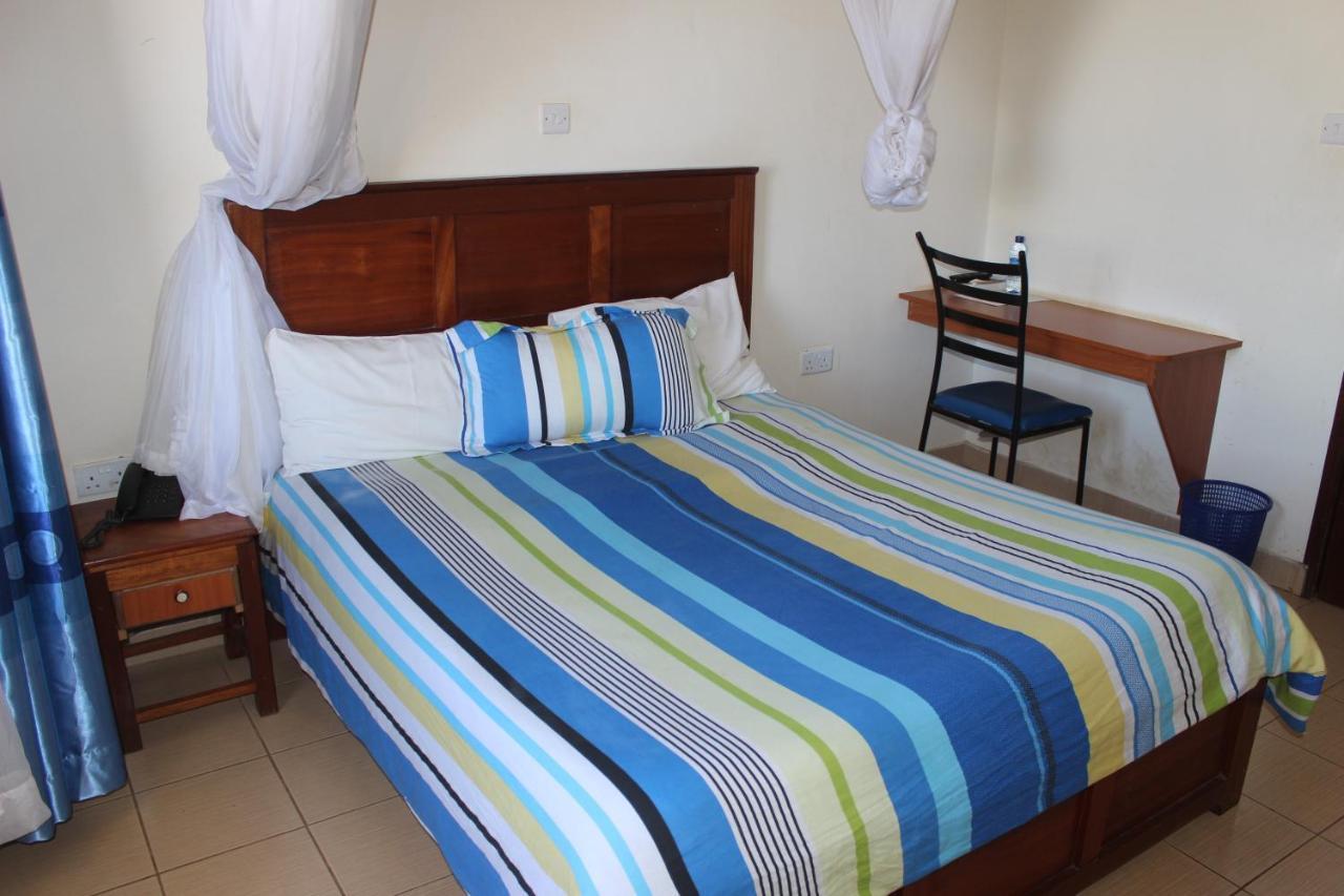 Meru Paramount Exterior photo
